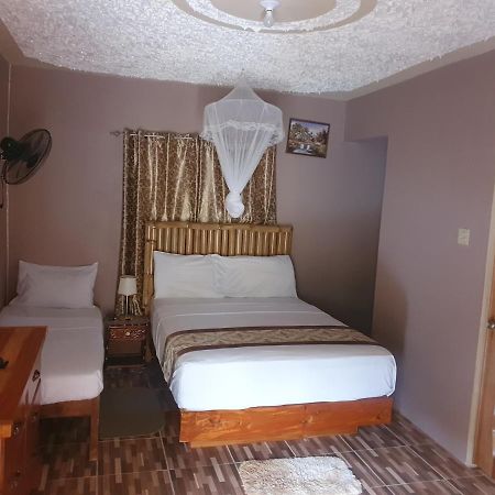 Mesmerize Guest House Πορτ Αντόνιο Εξωτερικό φωτογραφία