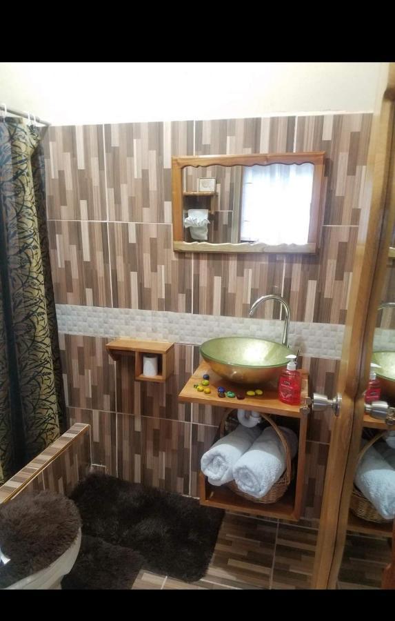 Mesmerize Guest House Πορτ Αντόνιο Εξωτερικό φωτογραφία
