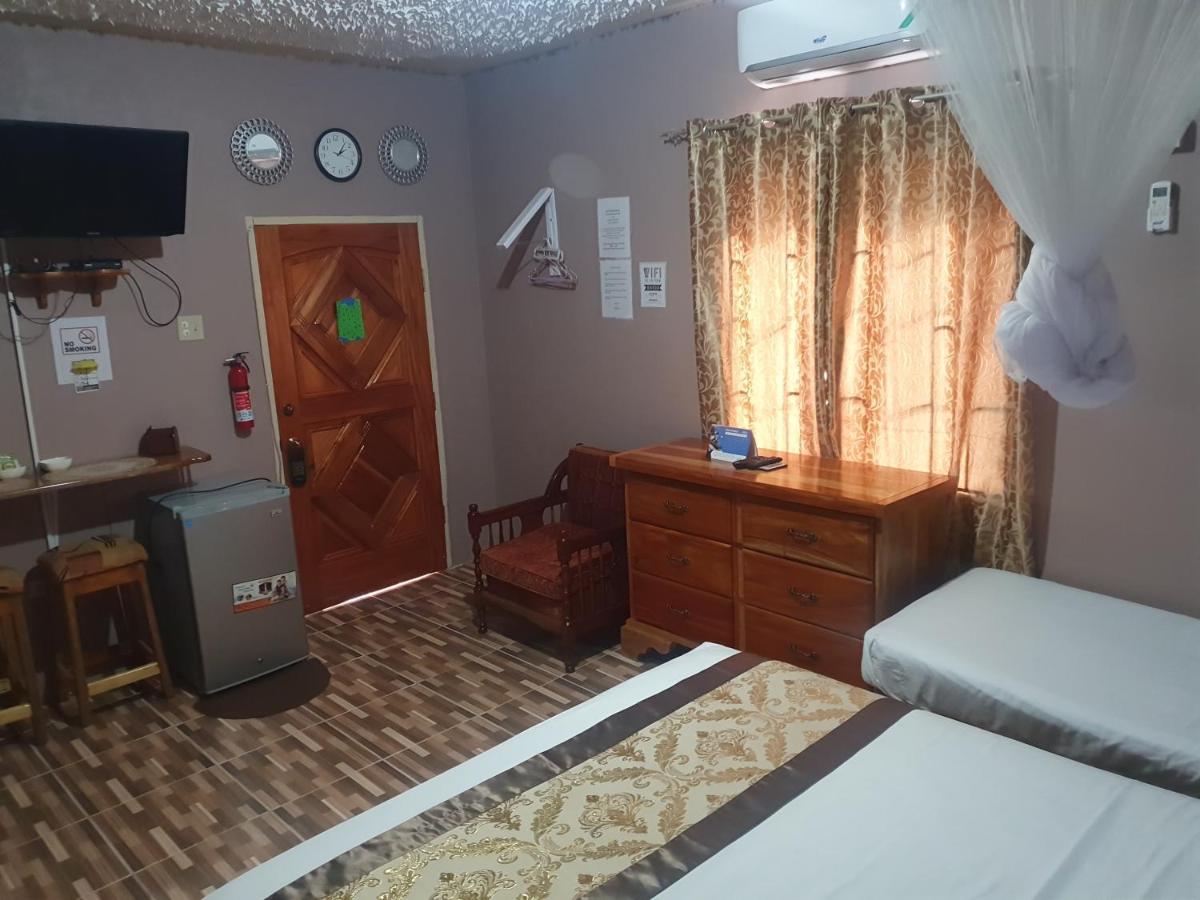 Mesmerize Guest House Πορτ Αντόνιο Εξωτερικό φωτογραφία