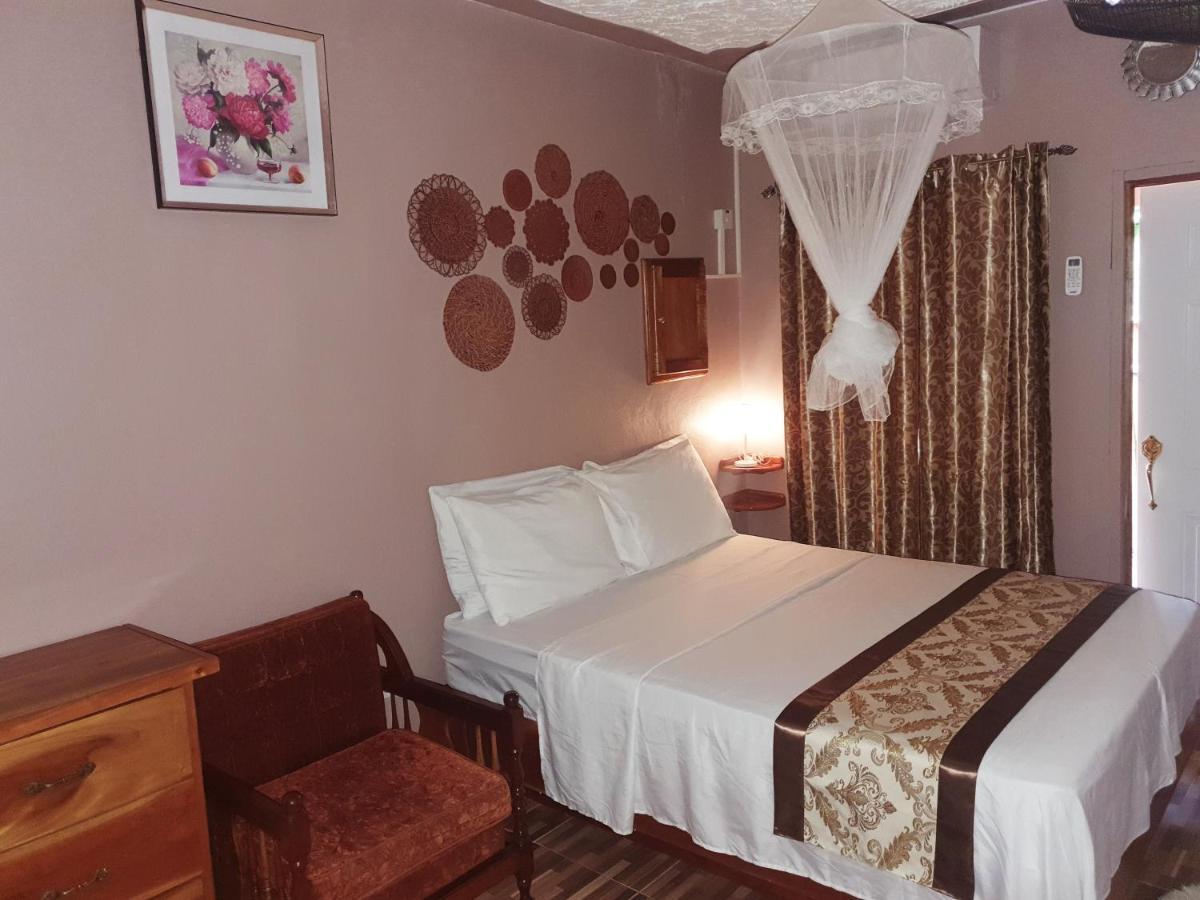 Mesmerize Guest House Πορτ Αντόνιο Δωμάτιο φωτογραφία